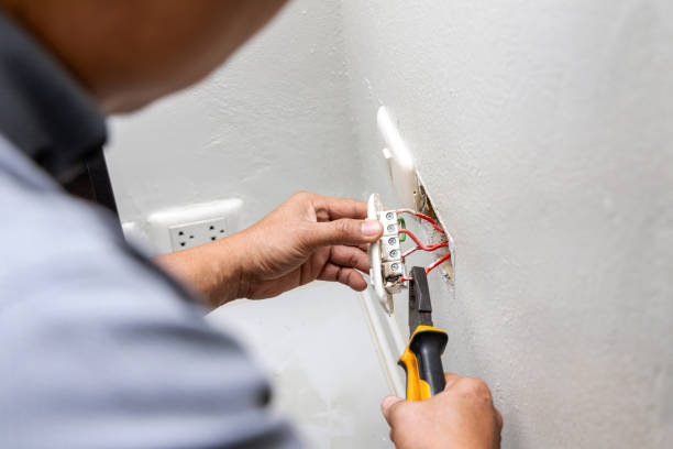 Best Emergency Electrician Near Me  in South Barrington, IL